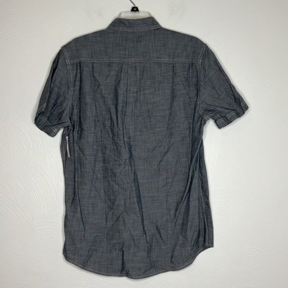 Amazon Essentials Slim Button-Down Shirt💥PRICE DROP💥 - Picture 2 of 4